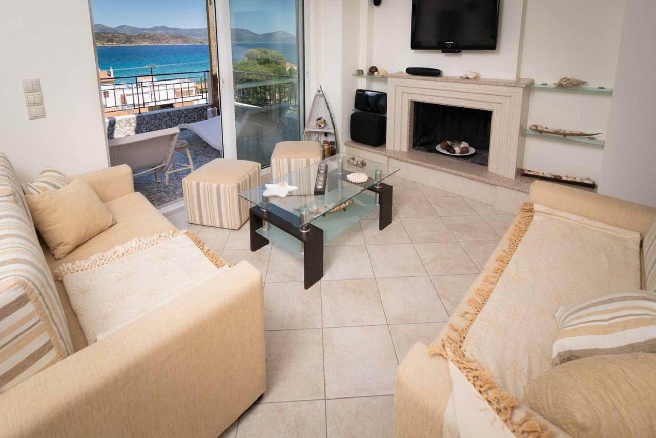 Seaview Flat Steps To The Beach Karavostasi  外观 照片