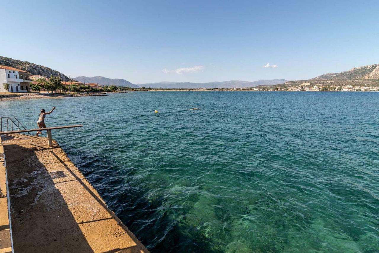 Seaview Flat Steps To The Beach Karavostasi  外观 照片